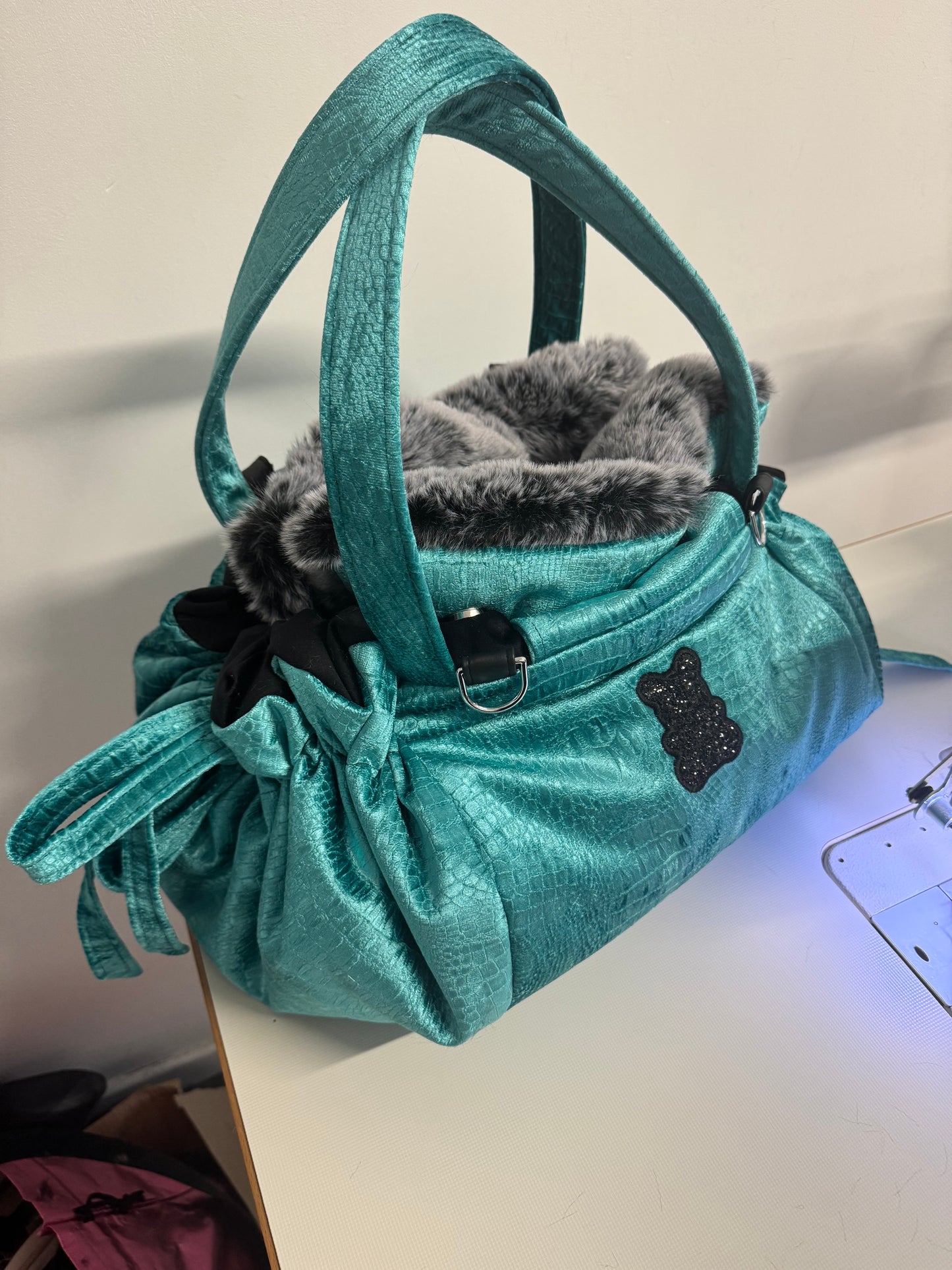 Sac Stella personnalisé en velours turquoise