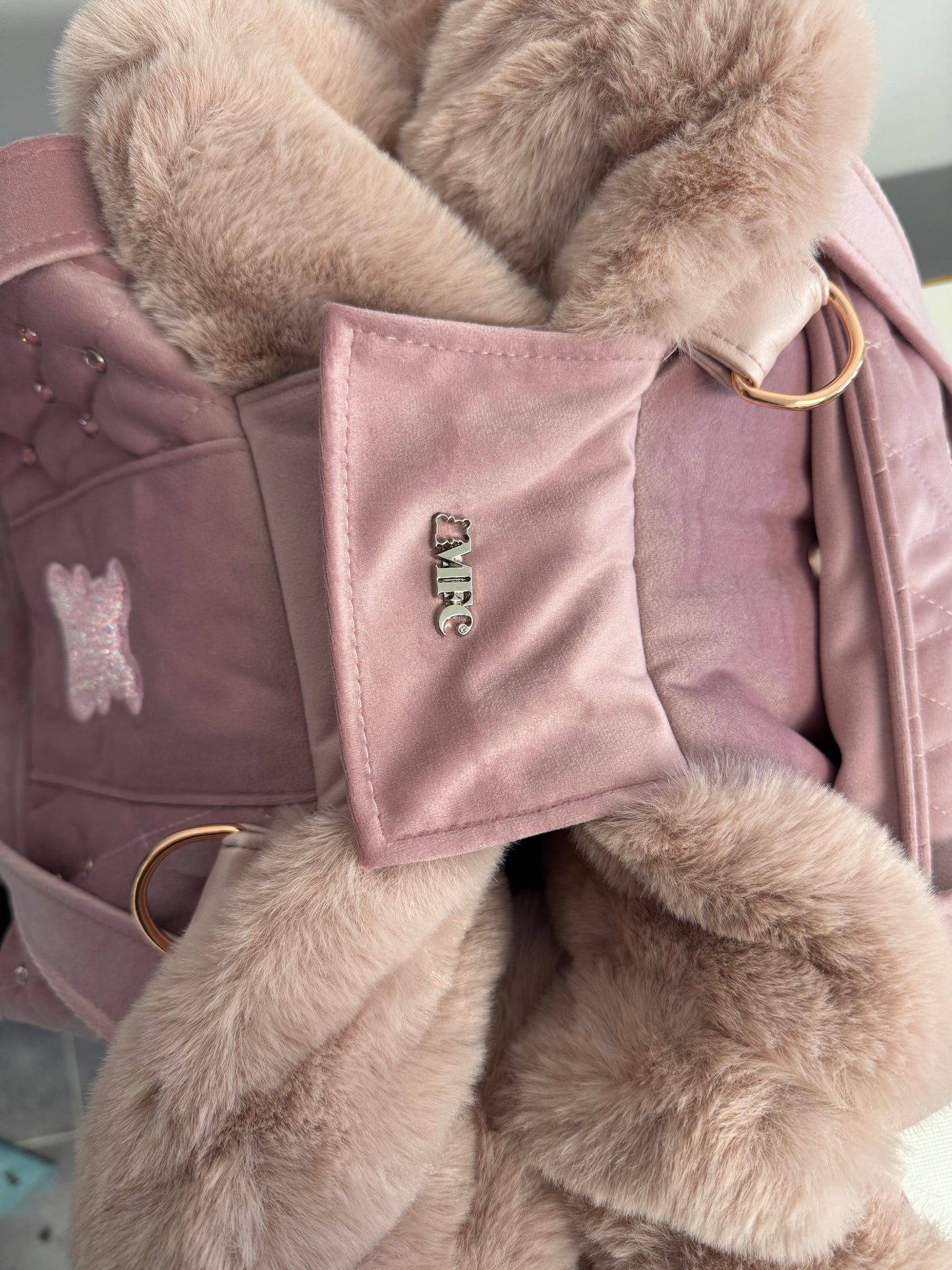 Stella dog carrier bag in quilted beige velvet