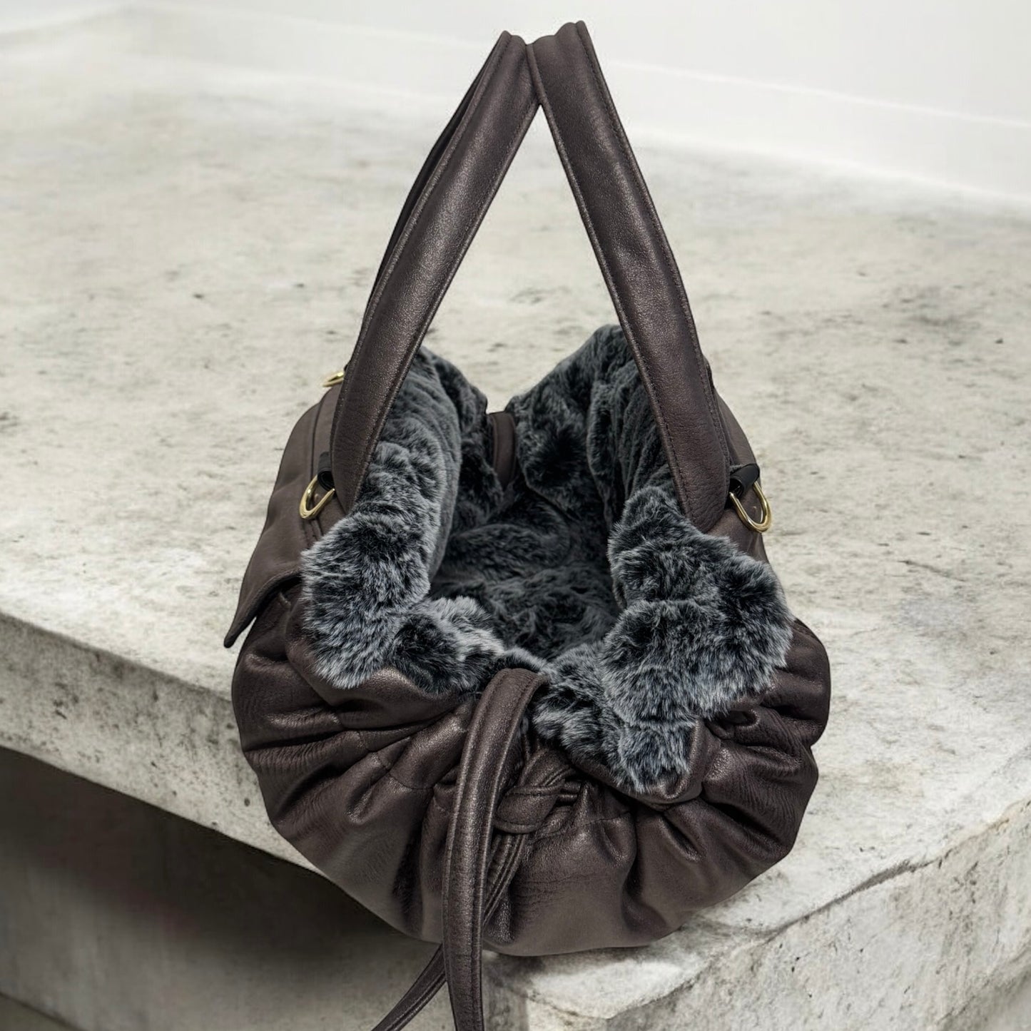 Stella dog carrier bag in quilted beige velvet
