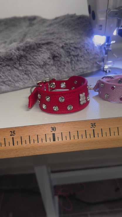 Collier en cuir personnalisé avec cristaux Swarovski